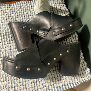 Kork-Ease Gabi Black Leather Crossover Slide Mules size 8